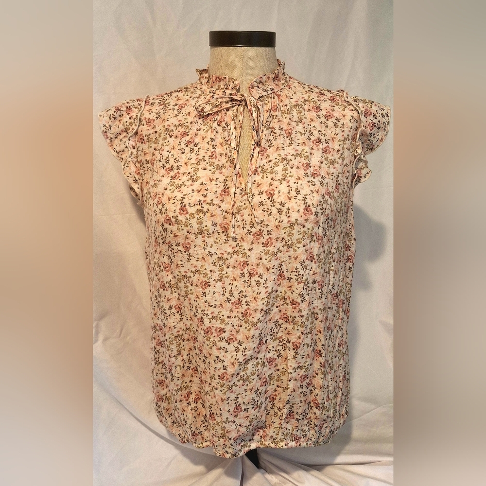 Floral Ruffle Neck Blouse in Pink And Cream